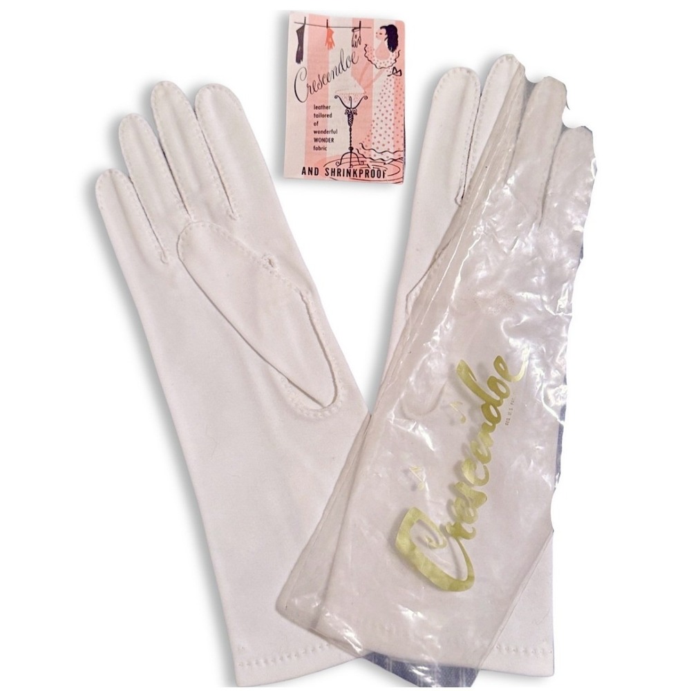 Crescendoe White Button Gloves Vintage NOS NEW Original Leaflet 50s Shrinkproof